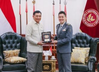 Menhan Sjafrie Terima Kunjungan Chief of Digital & Intelligence Service Singapura, Bahas Keamanan Siber
