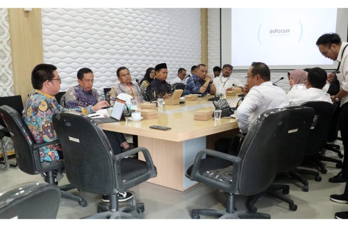 Bahas 100 Hari Kerja Walikota dan Wakil Walikota, Komisi II Evaluasi Progres Capaian Perangkat Daerah
