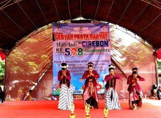 Gebyar Hari Jadi ke-598 Kota Cirebon, Sanggar Nawasena Budaya Tampil Gemilang