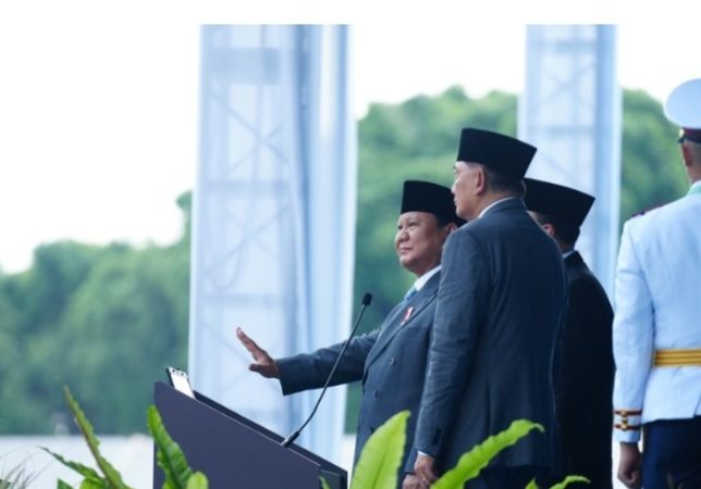 Presiden Prabowo Didampingi Menhan Sjafrie Resmikan Indo Defence 2025