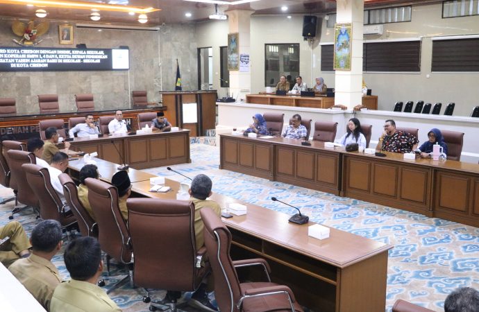 Komisi III DPRD Kota Cirebon Minta Kebijakan Sekolah Tak Sesuai Aturan dan Kesepakatan Orang Tua Dihentikan