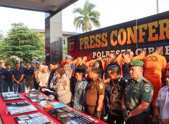 Polresta Cirebon Ungkap 16 Kasus Narkoba dan Obat Ilegal, 20 Tersangka Diamankan