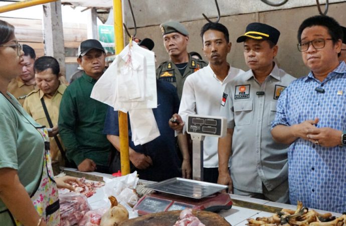 Inspeksi di Tiga Pasar Tradisional: Lapak Kosong, Atap Ambruk, PKL Menjamur, hingga Retribusi Rendah