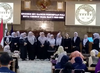 Pelantikan Ketua KPPI kota Cirebon di gedung Griya Sawala DPRD kota Cirebon