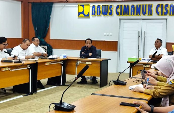 Kesungguhan DPRD Kota Cirebon Atasi Banjir, Dorong Penataan Sungai Sukalila
