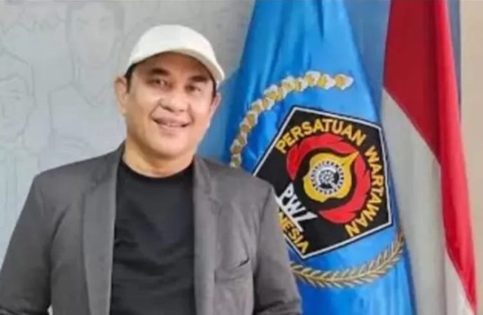 PWI Pusat Terbitkan Edaran Rangkap Jabatan, Perpanjangan KTA dan Donasi Kemanusiaan Bencana Sumatera