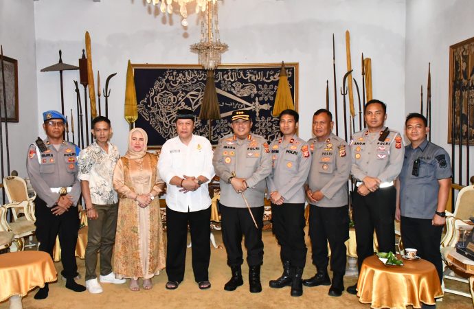 Kapolresta Cirebon Silaturahmi ke Keraton Kasepuhan, Perkuat Sinergi Kamtibmas