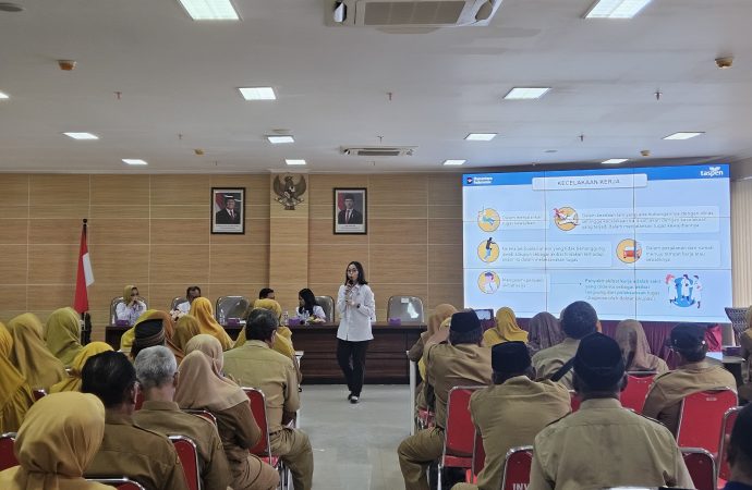 Bupati Paramitha Buka Sosialisasi Program Pensiun untuk 127 ASN