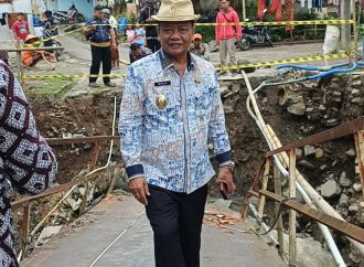 Perbaikan Jembatan Longkrang Menurut Wabup Wurja, Rampung Sebelum Lebaran