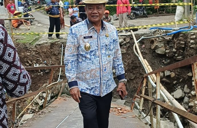 Perbaikan Jembatan Longkrang Menurut Wabup Wurja, Rampung Sebelum Lebaran