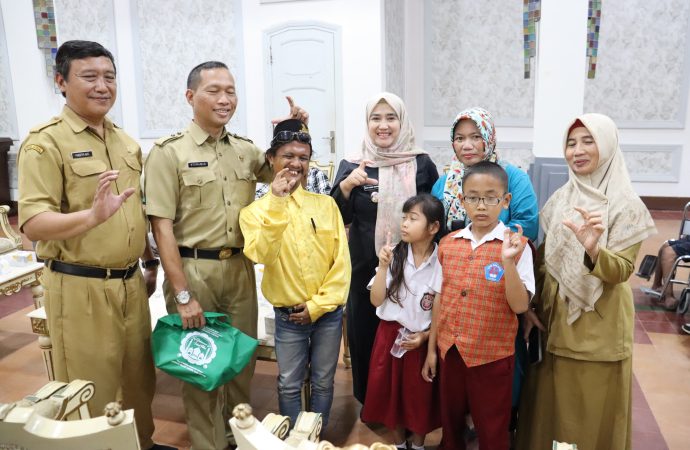Pemkot Cirebon Perkuat Kemandirian Ekonomi bagi Penyandang Disabilitas
