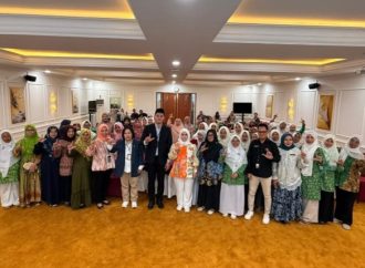 Komitmen Ciptakan Warga Cerdas Ekonomi, Wakil Walikota Farida Hadir