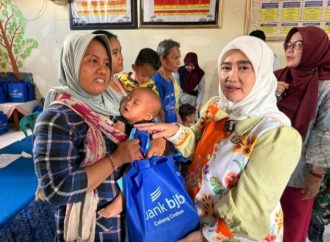 Farida, Wk.Walikota Cirebon Hadiri Giat TP3S Sosialisasi dan Bagi MBG