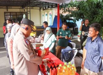 Kapolresta Cirebon beserta Jajaran Ikuti Vicon Launching Gerakan Pangan Murah Polda Jabar