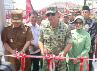 Revitalisasi Jembatan Gantung di Kriyan Rampung, Pangdam III/ Siliwangi Resmikan
