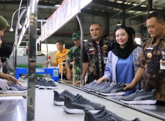 Tingkatkan Kesejahteraan Buruh – Tekan Kemiskinan,Investasi Padat Karya jadi Solusi