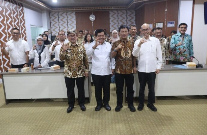 Atasi Banjir Rob, Pemkot Cirebon Mitigasi Pesisir