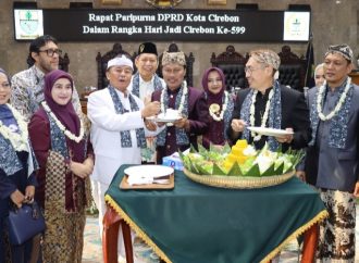 Menuju 6 Abad, Sekda Jabar Minta Cirebon Genjot Kinerja