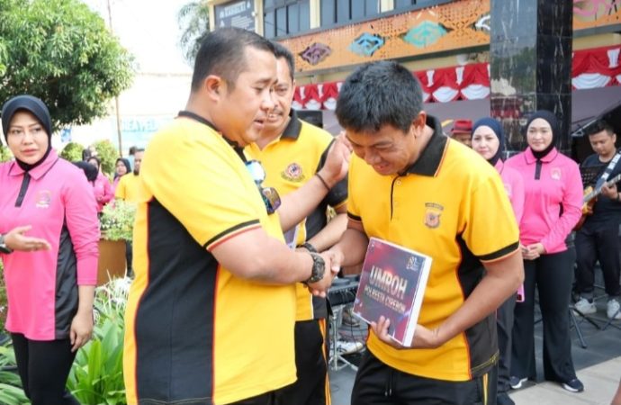 Polresta Cirebon Meriahkan HUT Bhayangkara dengan Olah Raga dan Hadiah Umroh