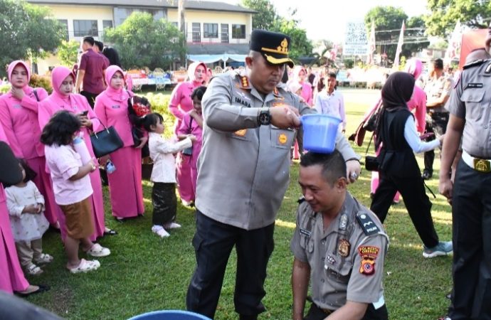 Korps Raport Polresta Cirebon, 114 Personel Naik Pangkat