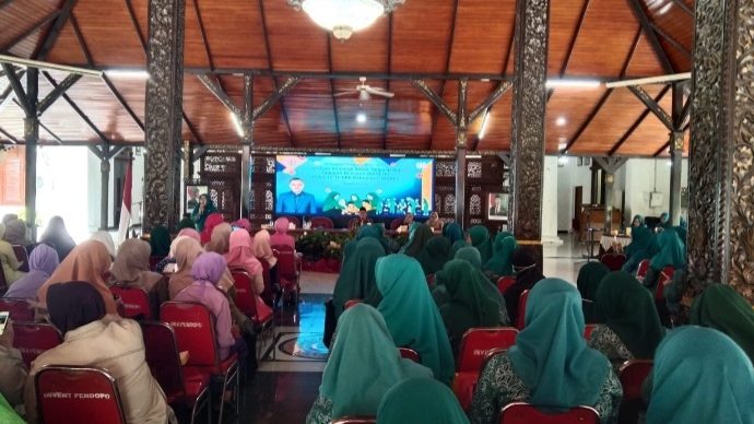 Perempuan Brebes Wujudkan Keluarga Sehat, Tanggap, Tangguh