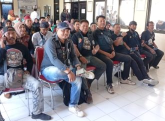 Viral! Puskesos Desa Wotgali Akui Pungut Rp15.000 untuk Ambil Bansos Beras dan Minyak