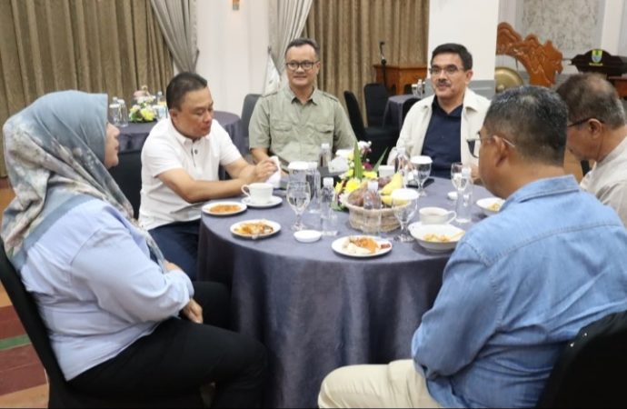Kota Cirebon Sukses Tuan Rumah dan Raih Juara Umum Porsenitas XIII KUNCI BERSAMA