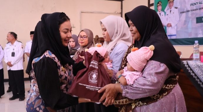 Bantuan Gizi 300 Balita, Pemkab Brebes Perkuat Cegah Stunting