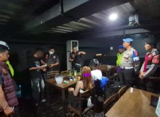 Gelar Razia THM, Polresta Cirebon Tes Urin Belasan Pengunjung