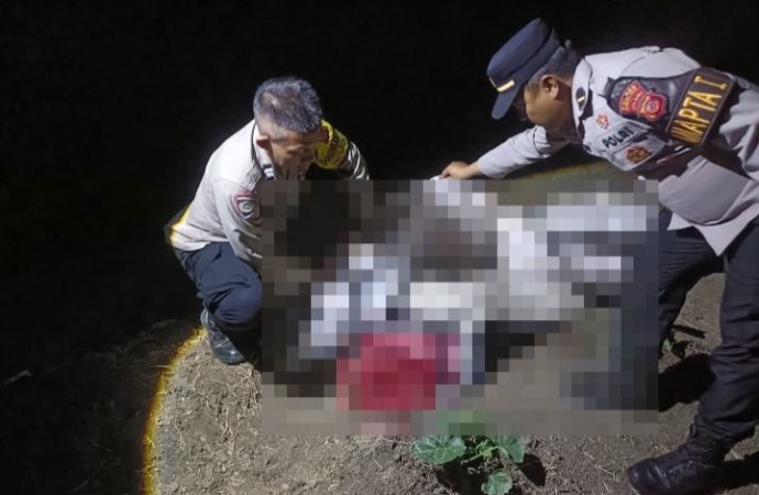 Polres Cirebon Kota dan Polsek Kapetakan Evakuasi Jenazah di Sungai Suranenggala