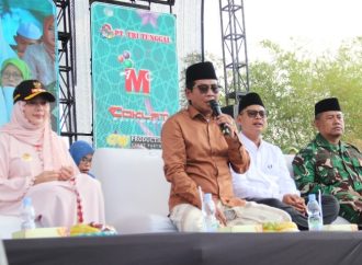 Brebes Bersholawat, Abah Anza Ajak Jaga Akhlak dan Syukuri Kemerdekaan