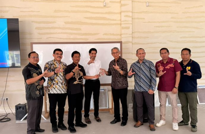 Dari Pelatihan ke Lapangan Kerja, Lemkra Buka Jalan bagi Penguatan SDM Cirebon